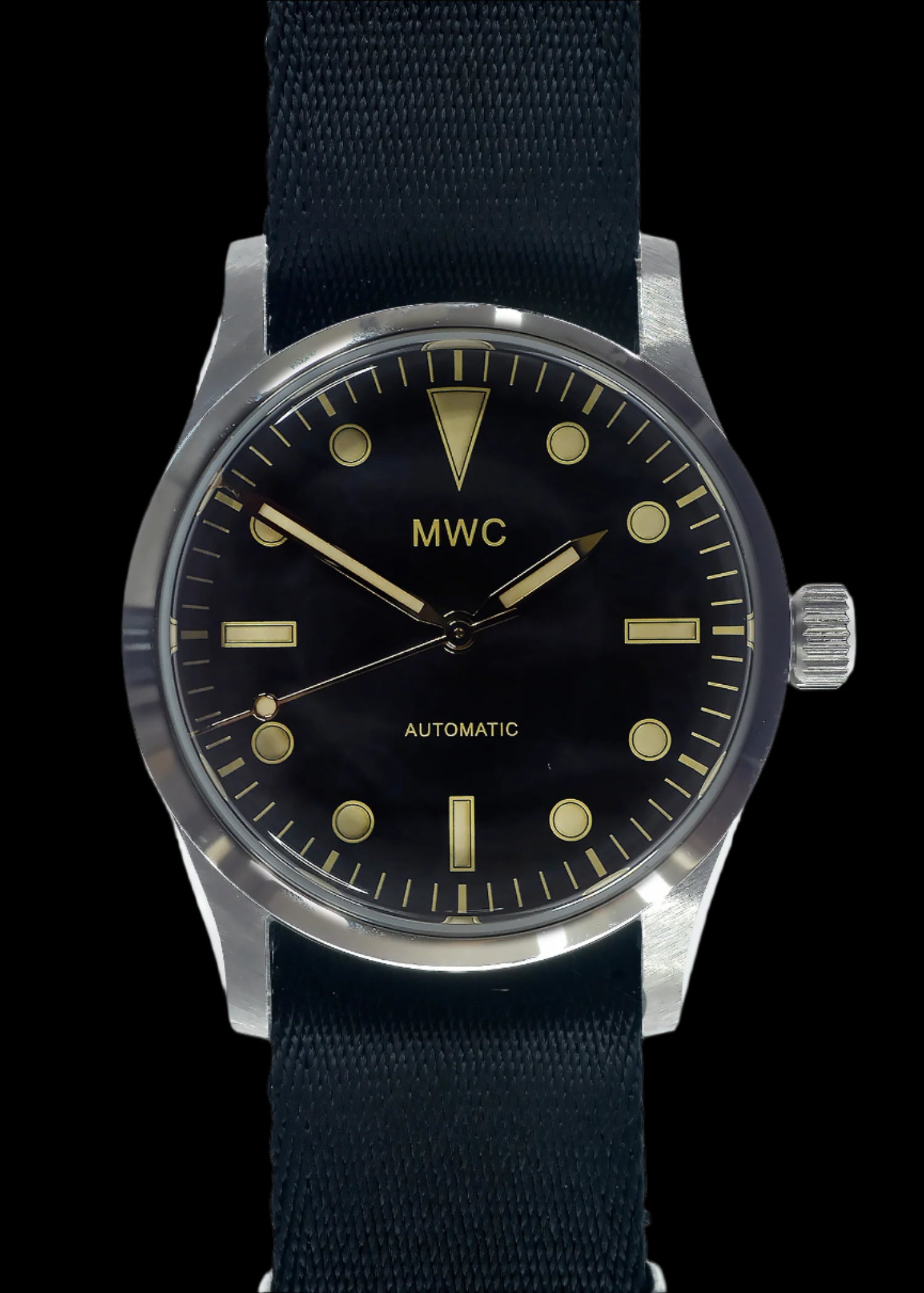 MWC Classic 1950s/1960s Pattern 25 Jewel Automatic "Adventurer" Watch with 200m Water Resistance and Retro Luminous Paint and Sapphire Crystal