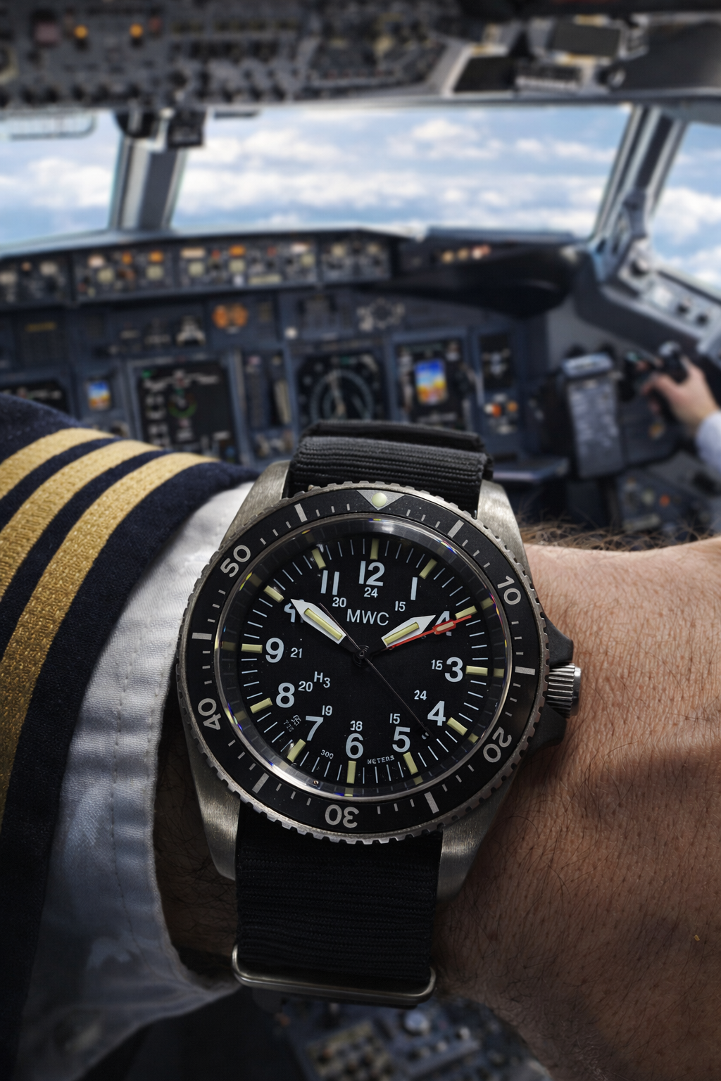 MWC Stainless Steel Automatic Military Divers Watch  - Tritium / GTLS Illumination, Sapphire Crystal and 60 Hour Power Reserve