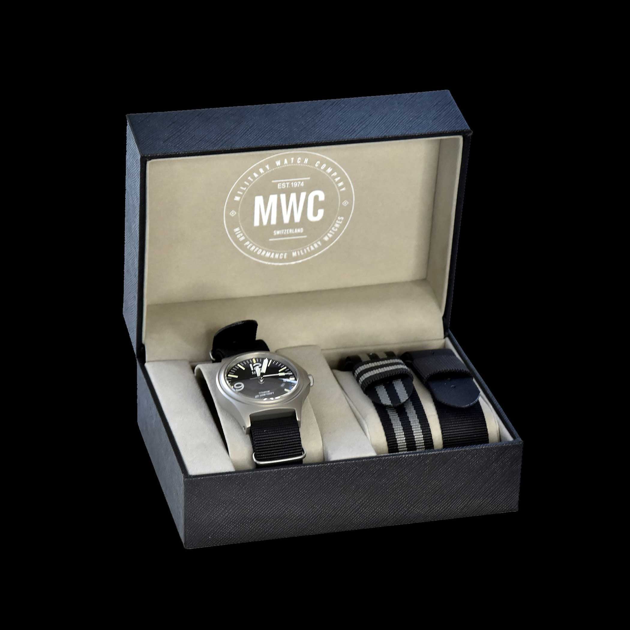 Brand New Current Pattern MWC Watch Box which takes one watch and two additional straps